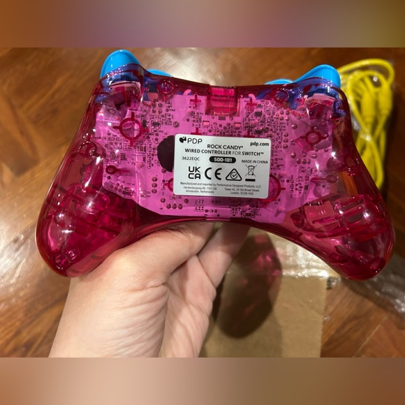 ✨host pick ✨ Princess Peach Wired Controller for Nintendo switch - Picture 3 of 5